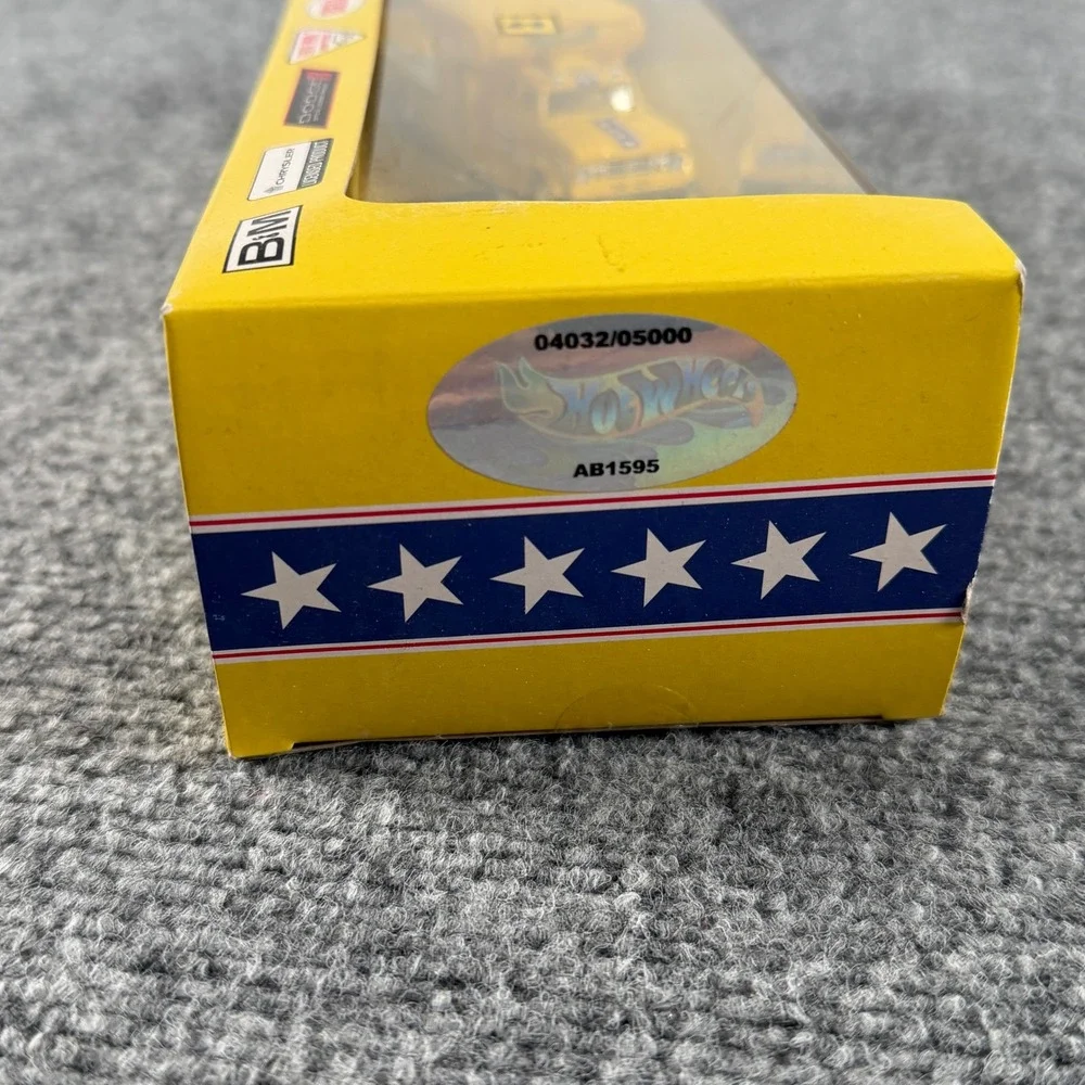Hot Wheels Don Prudhomme Snake 2-Car Set Yellow Limited Edition 2012 RLC